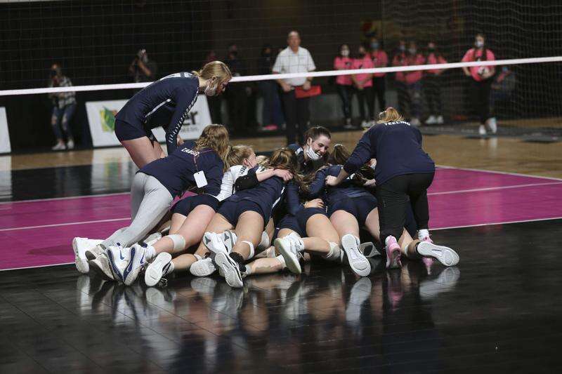 This time, Xavier finishes the deal against Western Dubuque at state volleyball