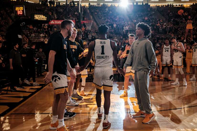 Photos: Iowa men’s basketball vs. Omaha