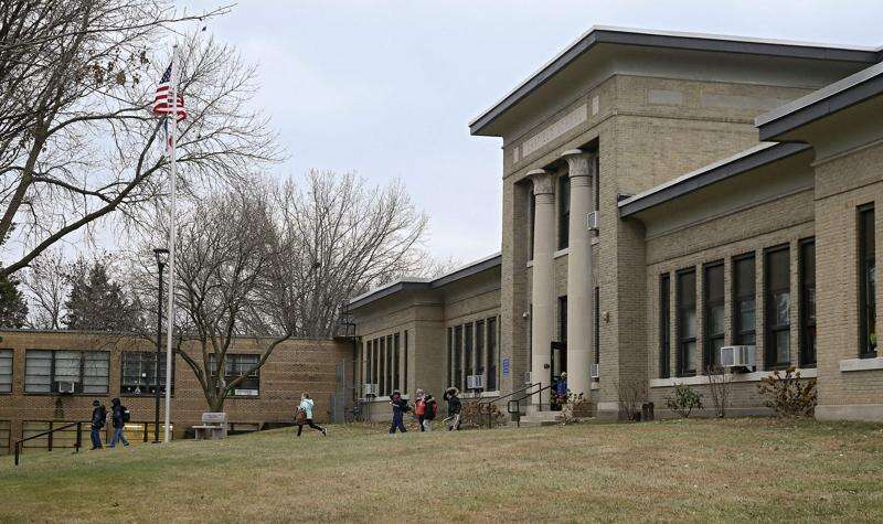 Save CR Heritage launches petition to add closure of Garfield Elementary to school board agenda