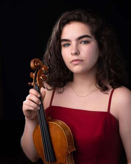 Coralville teen wins YoungArts award for violin artistry