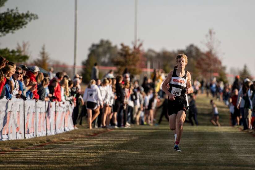 Photos: Iowa Class 2A state cross country qualifier at Monticello