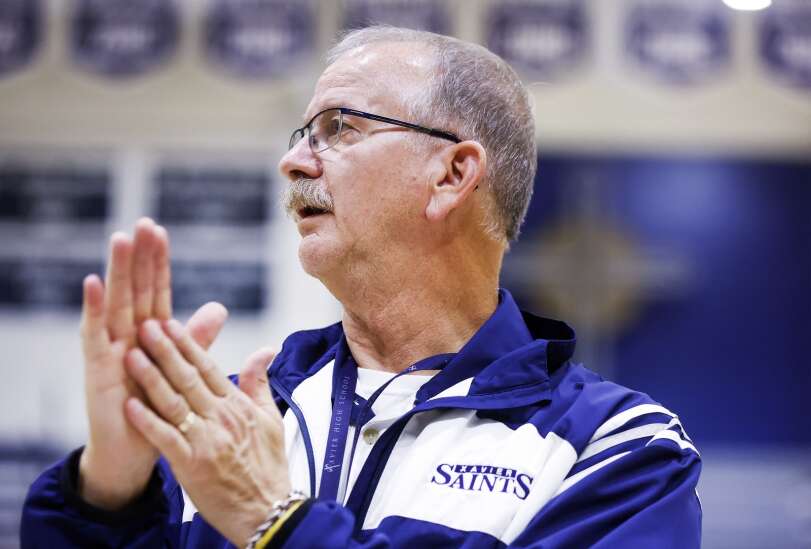 Scoreboard issue forces Cedar Rapids Xavier to hit the road for girls’ basketball regional semifinal win