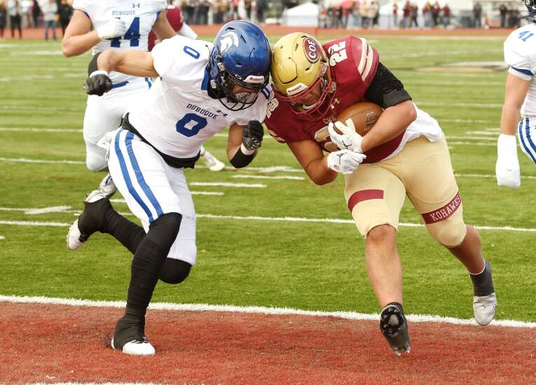 Mistakes, late safety too much to overcome for Coe football against University of Dubuque