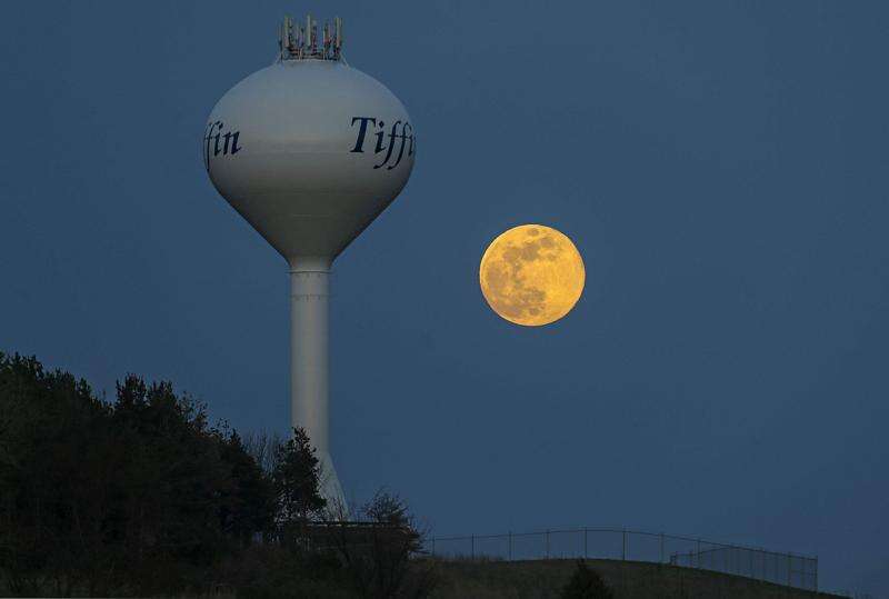 Why doesn’t Iowa City have a water tower like other cities? 