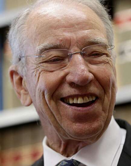 Grassley: Supreme Court confirmation unlikely before October term