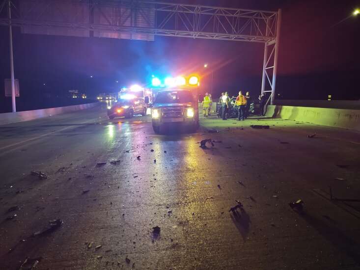 Man extricated from car in Interstate 380 wrong-way collision with semi in Cedar Rapids