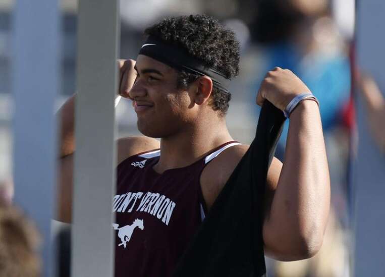 Drake Relays: Tristan Wirfs tops a stacked shot-put field