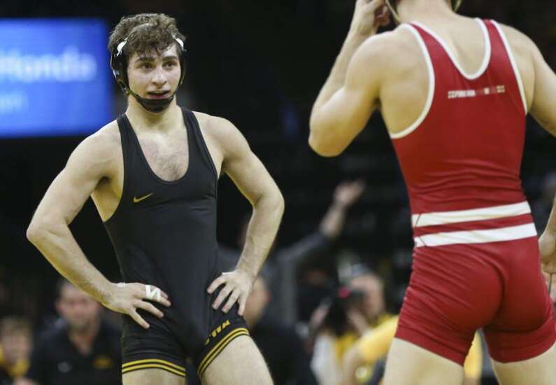 Austin DeSanto and Cullan Schriever give Iowa 2 strong possible starters at 133 pounds