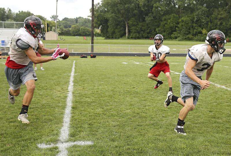 Central City’s unselfish rushing duo hopes to lead Wildcats to playoffs