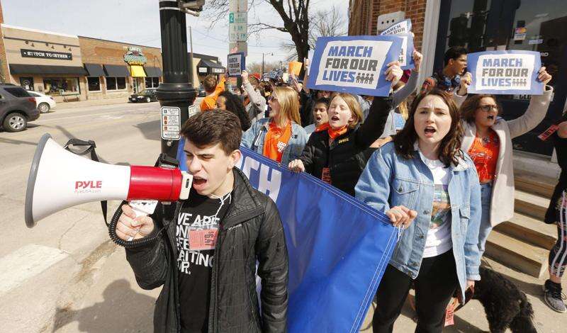 Hundreds of Iowa students plead, 'please stop killing us'