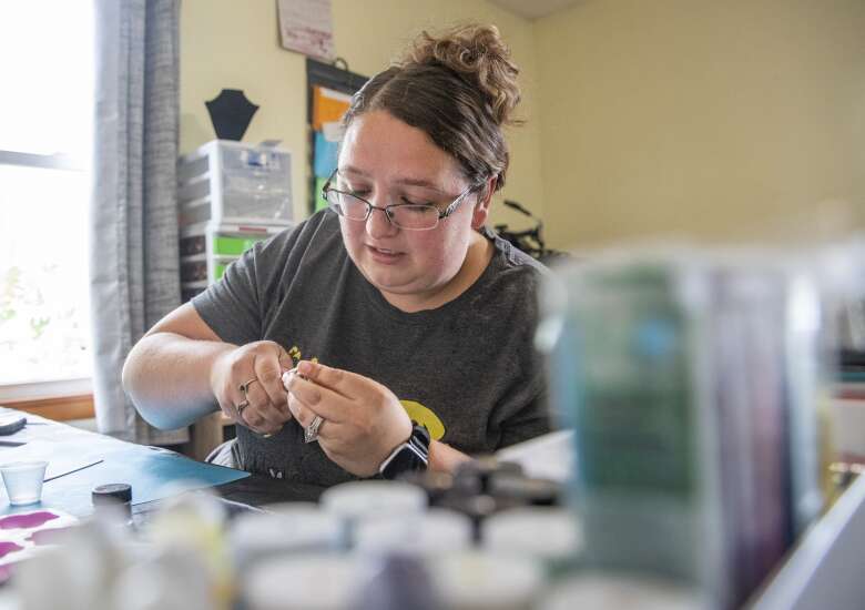 Cedar Rapids woman makes jewelry with breast milk and more