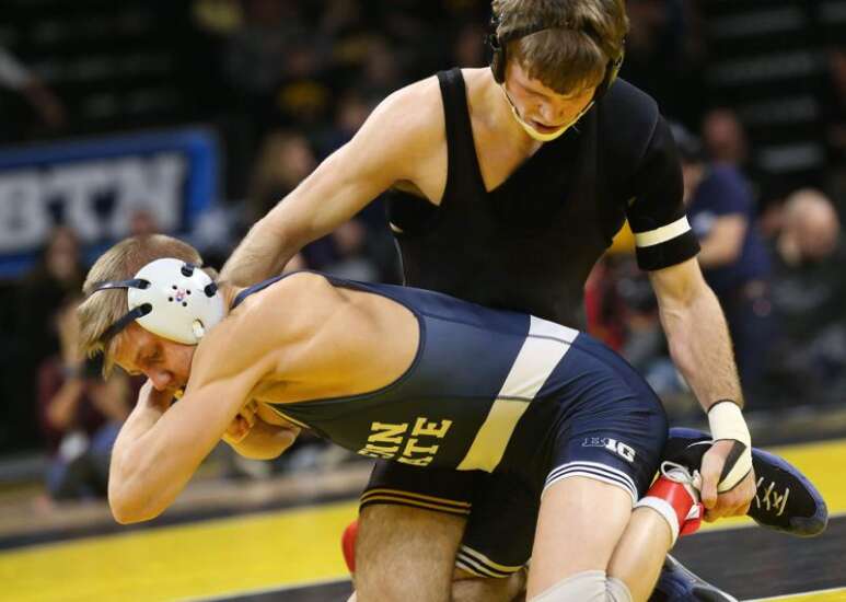 Iowa's Cory Clark looks to defend conference title after rough