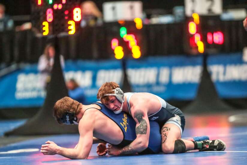 Upper Iowa places three on podium at NCAA Division II Wrestling Championships