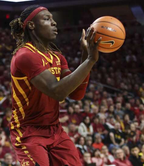 Iowa State wins lackluster game against Maryland Eastern Shore, 55-49