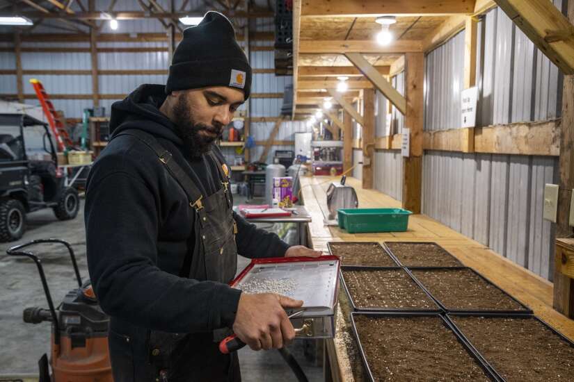 USDA tries to reach more farmers of color, urban farmers for 2022 ag census