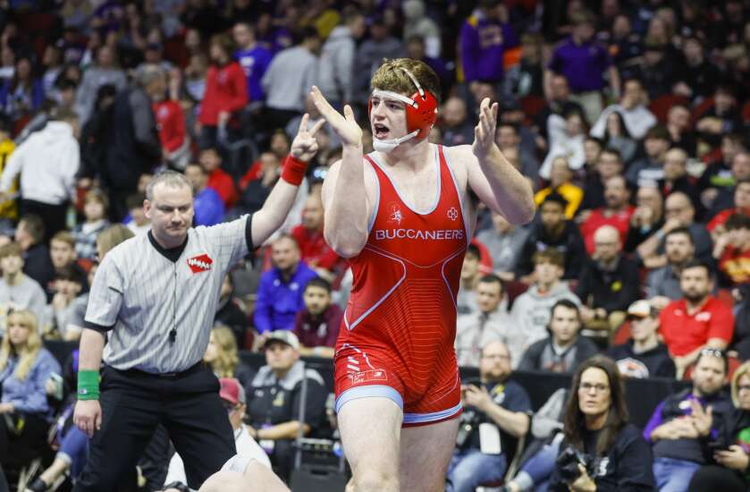 Iowa football commits earn medals and keep in touch — on and off the mat: State wrestling notebook