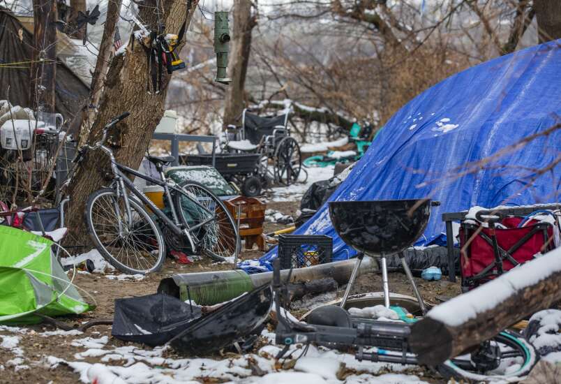 Cedar Rapids razes homeless encampment