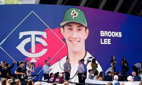 Twins first-rounder Brooks Lee hitting early in pro baseball career