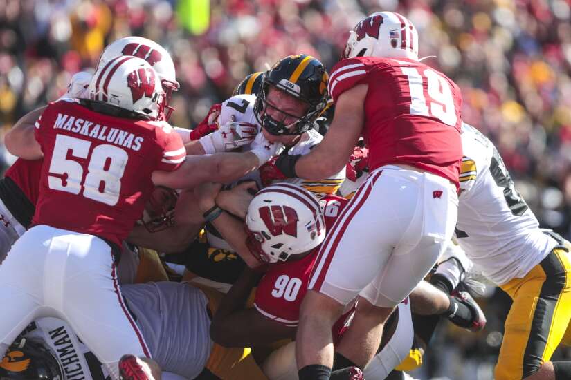 Iowa football rewind: Petras lacked protection, but defense not too shabby against Wisconsin