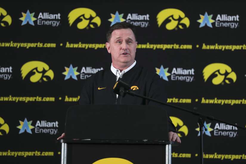 Given long-term contract, Jim Barnes aims to turn Iowa volleyball into consistent Top 25 program