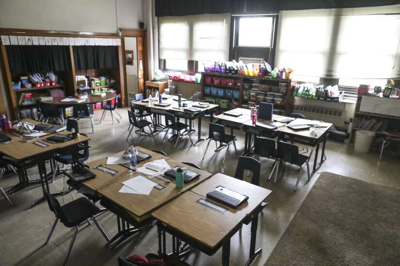 For Cedar Rapids elementary schools, can bigger also be better?