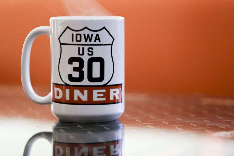 Highway 30 Diner opens in SW Cedar Rapids