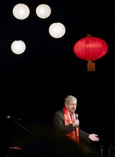 Terry Branstad's right turn leads to China