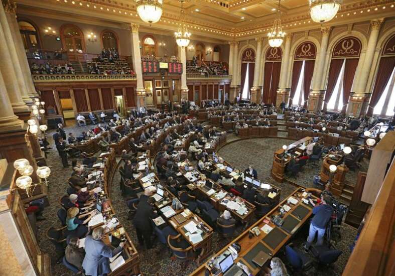 Iowa House votes to ban ‘un-American’ vaccine passports