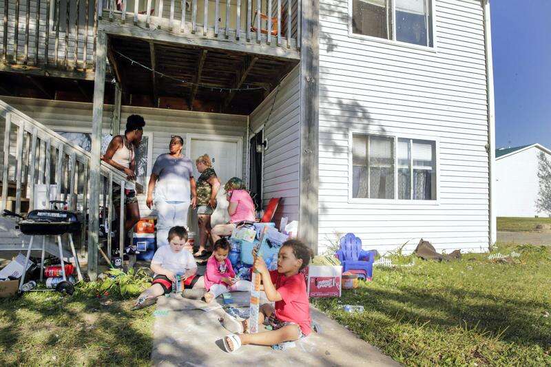 ‘I lost everything’: Cedar Rapids tenants scramble to find shelter after Iowa derecho