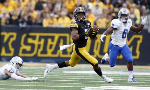 Tyrone Tracy Jr. next in line of Kelton Copeland’s vision of Iowa wide receivers