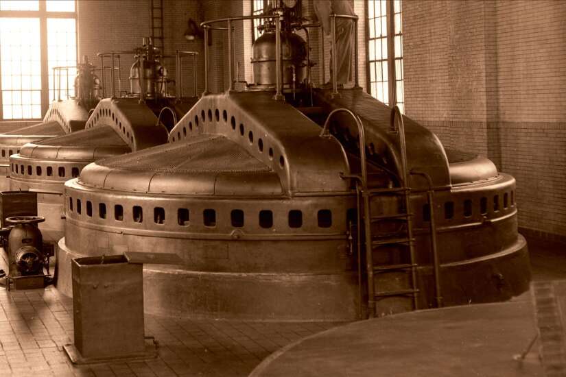 Time Machine: World’s first automatic hydroelectric plant was in Cedar Rapids 