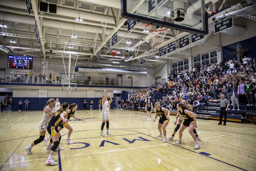 Photos: Center Point-Urbana vs. Vinton-Shellsburg in Class 3A girls’ basketball regional finals