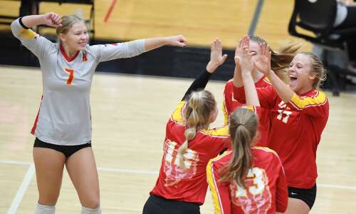 Marion volleyball continues its mastery of Class 5A foes