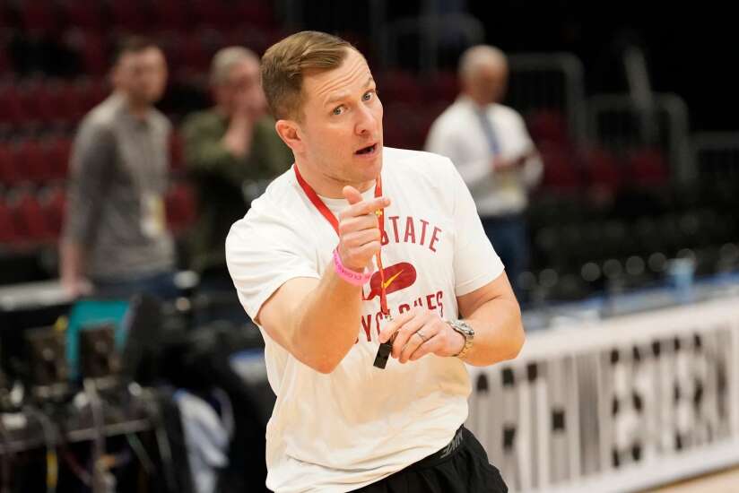 Iowa State men’s basketball notes: T.J. Otzelberger no stranger to coaching in Sweet 16 in Chicago