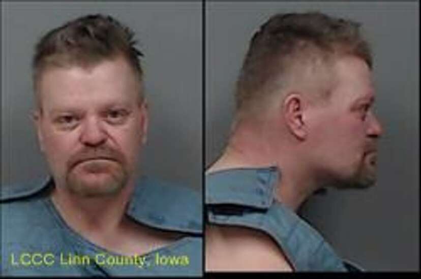 Cedar Rapids man accused of sexually abusing a minor 16 years ago
