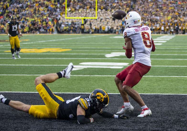 Iowa State ends Cy-Hawk series losing streak with 99-yard touchdown drive