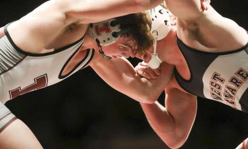 Eastern Iowa high school wrestling conference recaps, sectional previews: Pinning…