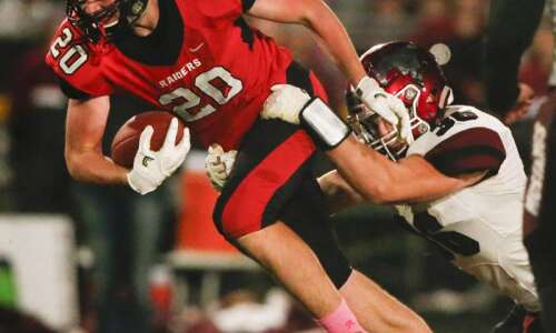 Iowa high school football rankings: Williamsburg is the new No.…