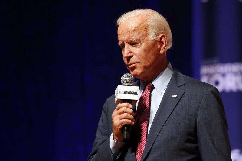 Joe Biden’s post-Thanksgiving bus tour aims to regain lost ground in Iowa