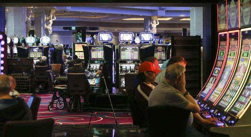 Iowa casinos heading for record revenues