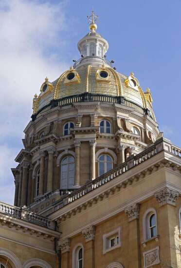 Iowa Politics Today: Stricter penalties for failing to return rented equipment?