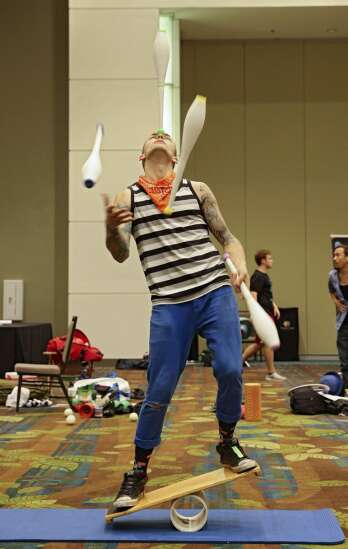 Jugglers from around the world creating 'moving sculpture' in Cedar Rapids