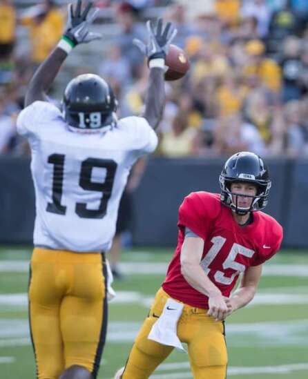 Iowa's Lowery credits coach for secondary improvement