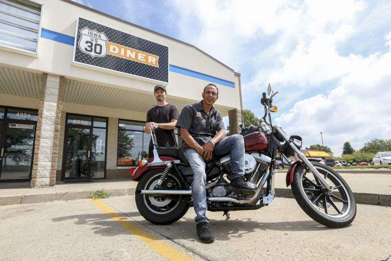 Highway 30 Diner opens in SW Cedar Rapids