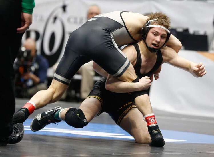 Spencer Lee's season in review: From 'free the Lee' to national champion