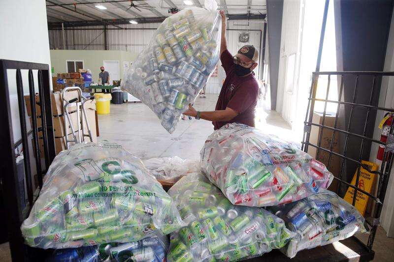 Iowa consumers throw away millions by forsaking nickel deposit on empty bottles