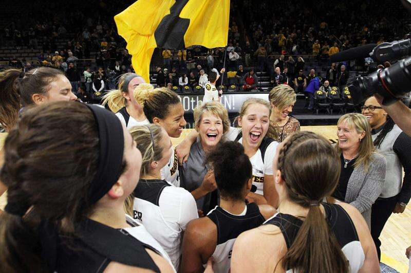 Iowa women’s basketball COVID pause is over; Lisa Bluder’s quest for 800 resumes