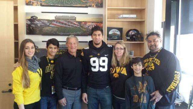 Epenesa follows family connection to the Hawkeyes