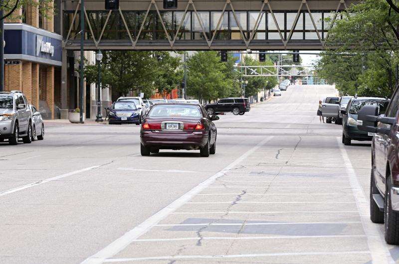 More time needed to convert one-way streets in downtown Cedar Rapids