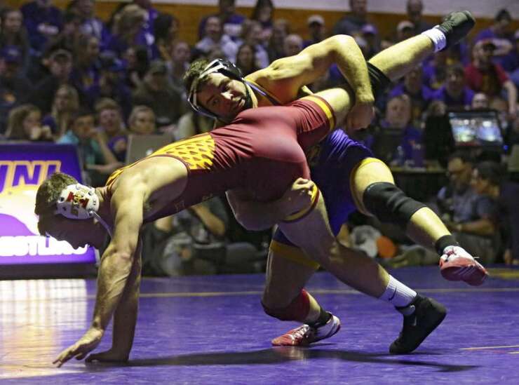 Wrestling Weekend That Was: UNI, Iowa State leave Las Vegas with 6 medalists apiece